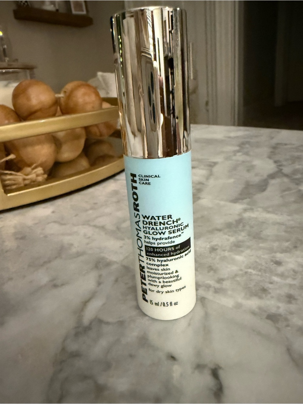 Peter Thomas Roth Water Drench Hyaluronic Glow Serum – Light Blue
